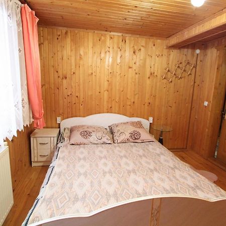 Багрівчанка Apartment Iaremcea Exterior foto